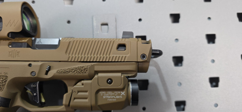 custom-glock-19-g3-ripper-fde-with-sro-ramjet-big-11
