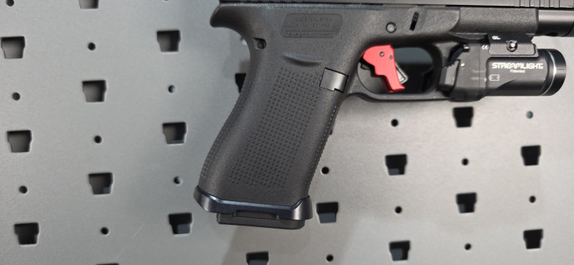 custom-glock-48-mos-9mm-with-ramjet-big-13