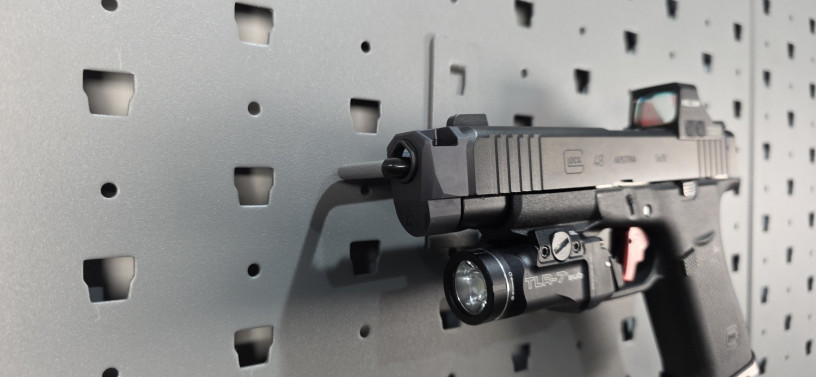 custom-glock-48-mos-9mm-with-ramjet-big-1