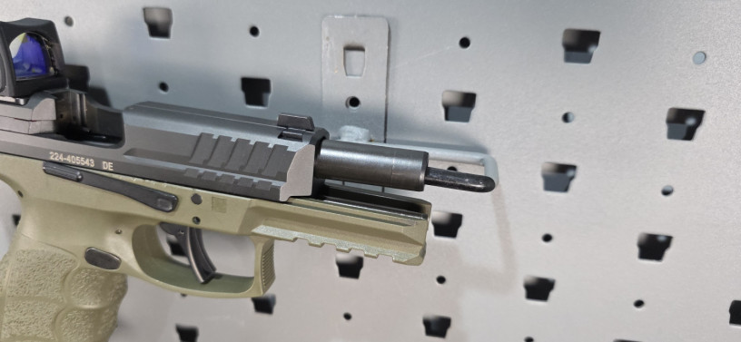 rare-heckler-koch-vp9-odg-9mm-with-extras-big-14