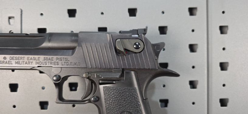 rare-imi-desert-eagle-50-ae-ported-barrel-big-4