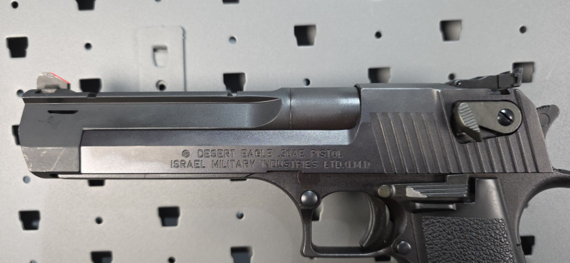 rare-imi-desert-eagle-50-ae-ported-barrel-big-3