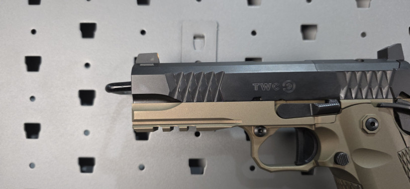 jacob-grey-twc-9-two-tone-blackfde-9mm-2011-big-2