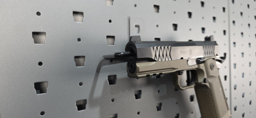 jacob-grey-twc-9-two-tone-blackfde-9mm-2011-big-1