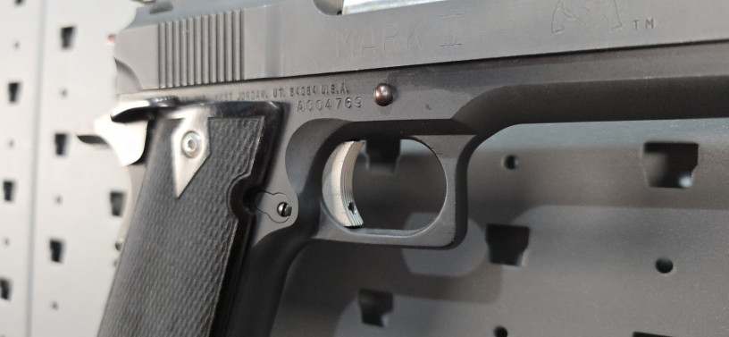 extremely-rare-lar-grizzly-hand-cannon-multi-caliber-big-18