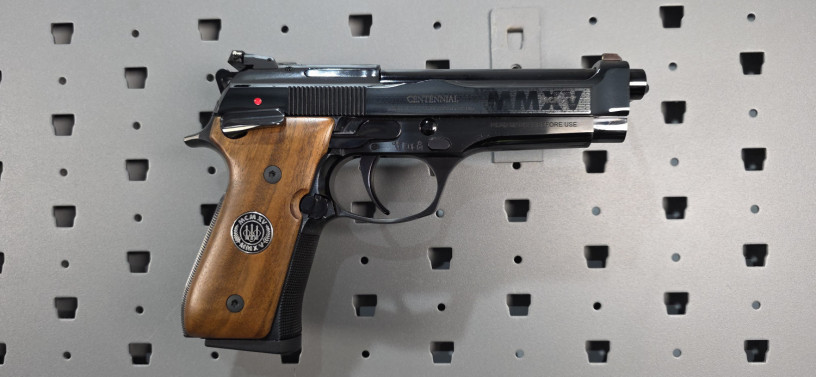 ultra-rare-beretta-92fs-centennial-edition-9mm-445-of-1915-big-17