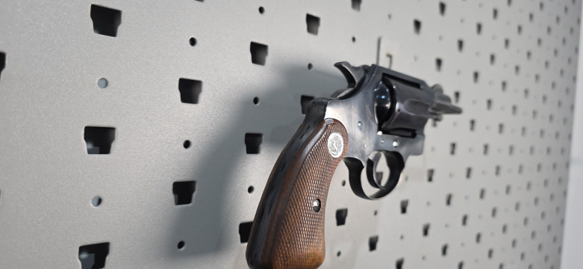 colt-detective-special-38-special-2-snub-nose-revolver-big-27