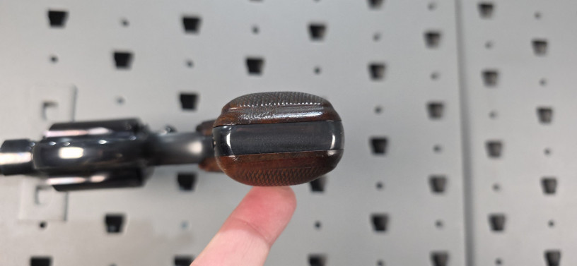 colt-detective-special-38-special-2-snub-nose-revolver-big-6