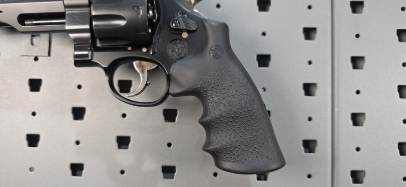 smith-wesson-mp-r8-357-magnum-8-shot-revolver-scandium-big-4