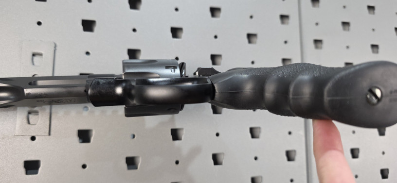 smith-wesson-mp-r8-357-magnum-8-shot-revolver-scandium-big-7