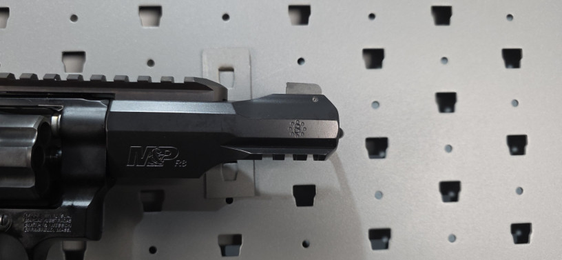 smith-wesson-mp-r8-357-magnum-8-shot-revolver-scandium-big-19