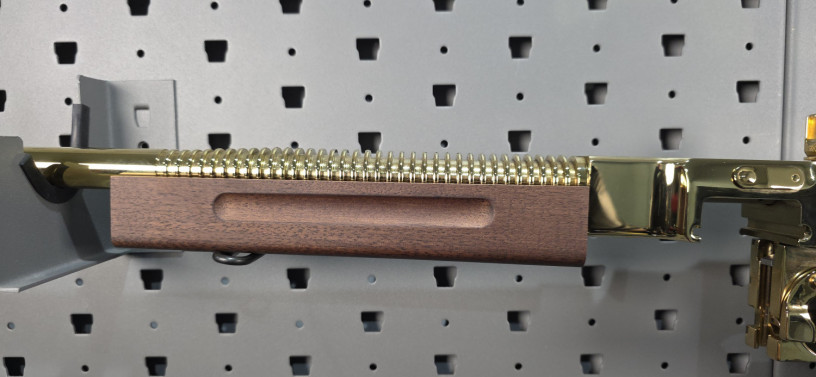 shiny-24k-gold-plated-auto-ordnance-m1927-a1-thompson-tommy-gun-45-acp-big-4