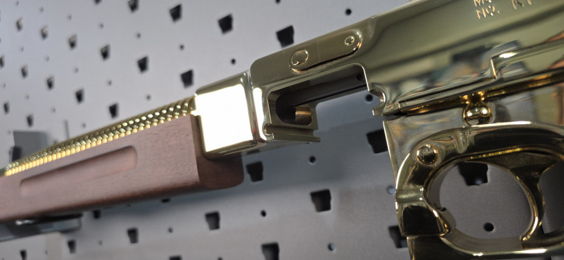 shiny-24k-gold-plated-auto-ordnance-m1927-a1-thompson-tommy-gun-45-acp-big-19
