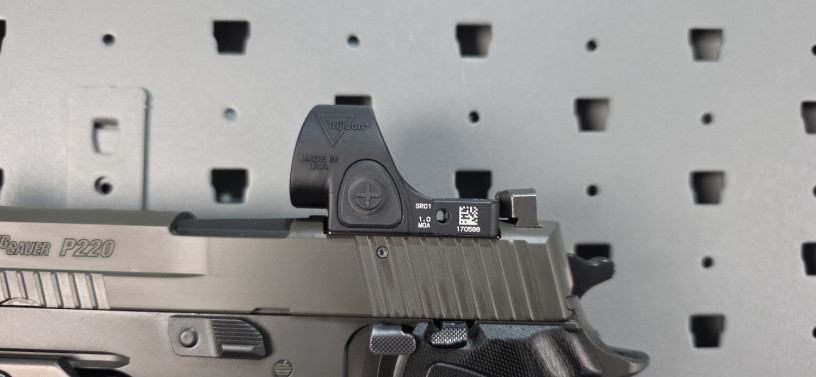 sig-sauer-p220-legion-10mm-w-trijicon-sro-rare-legion-tlr-1-hl-big-4