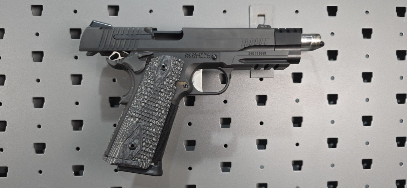 sig-sauer-1911-compd-45-acp-big-18