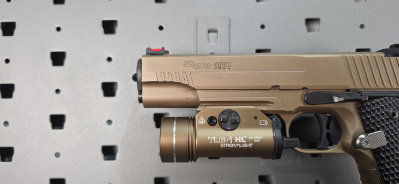 rare-sig-sauer-1911-emperor-scorpion-bronze-pvd-45-acp-big-2