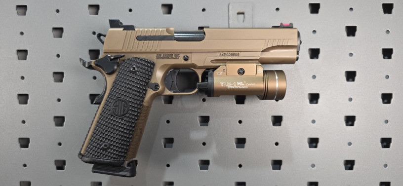 rare-sig-sauer-1911-emperor-scorpion-bronze-pvd-45-acp-big-10