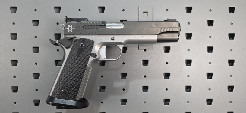 rare-sig-sauer-1911-max-michel-edition-45-acp-big-10