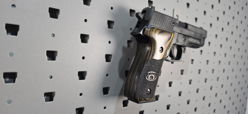 rare-sig-sauer-german-frame-p226-blackwater-usa-edition-9mm-big-14