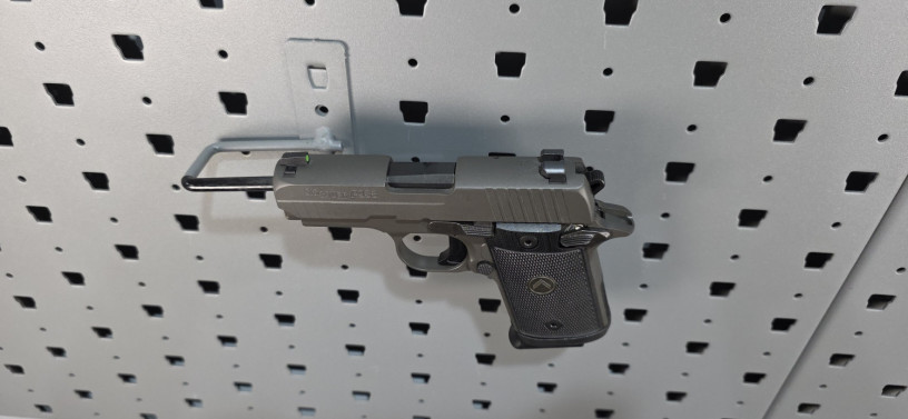 sig-sauer-p938-legion-9mm-big-8