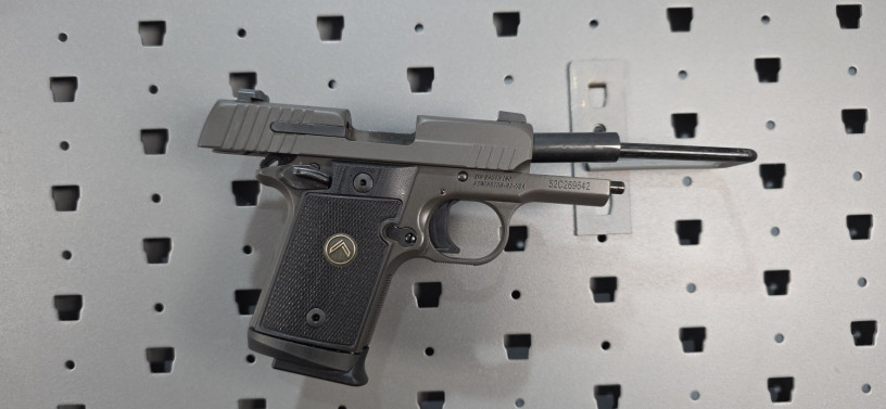 sig-sauer-p938-legion-9mm-big-15