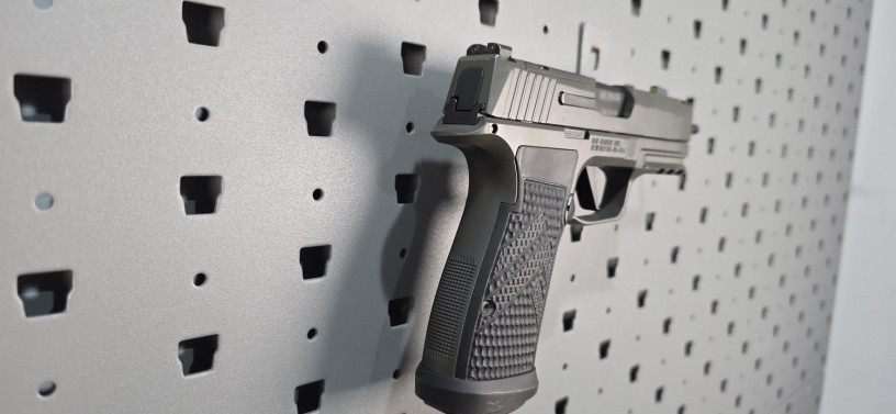 sig-sauer-p365-axg-legion-9mm-big-12