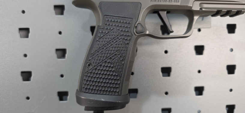 sig-sauer-p365-axg-legion-9mm-big-11