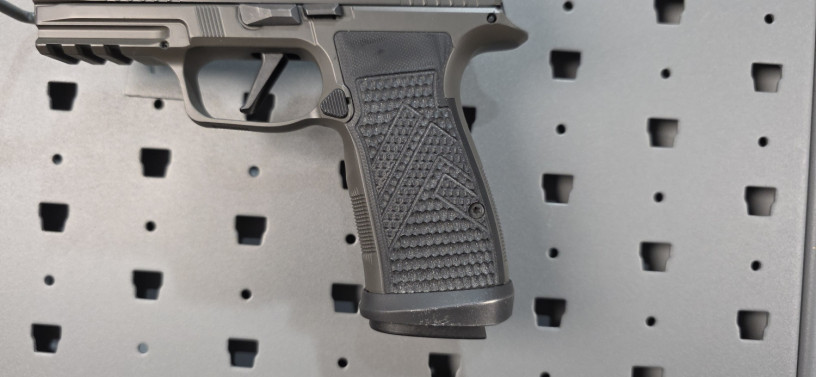 sig-sauer-p365-axg-legion-9mm-big-3