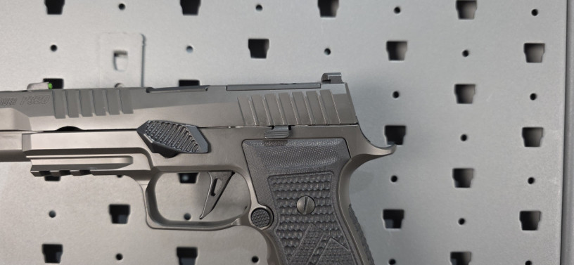 sig-sauer-p320-axg-legion-9mm-w-gas-pegal-big-3