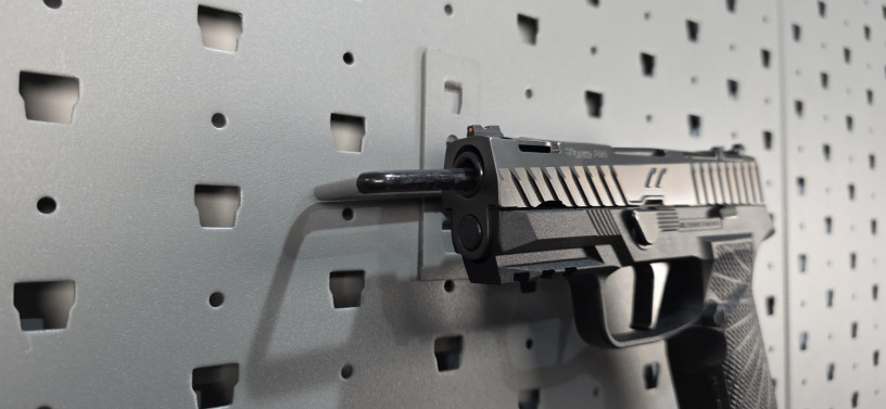 sig-sauer-p320-carry-zev-slide-barrel-wilson-combat-grip-9mm-big-1