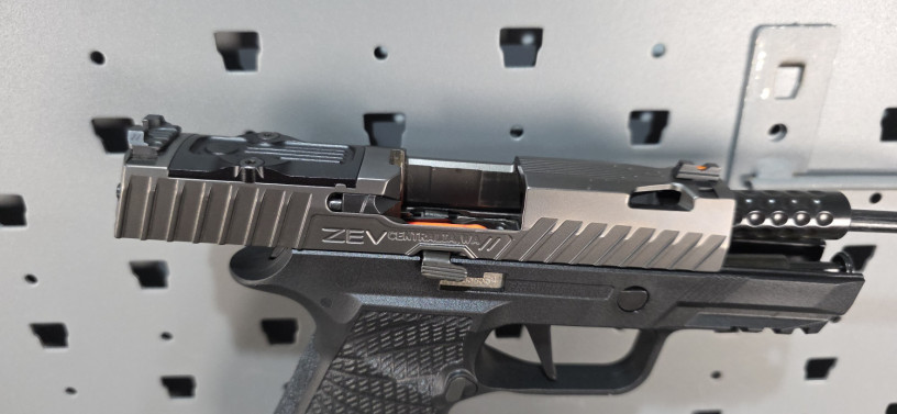 sig-sauer-p320-carry-zev-slide-barrel-wilson-combat-grip-9mm-big-17