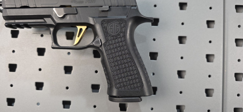 sig-sauer-custom-works-p320-spectre-x-carry-9mm-big-3