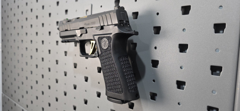 sig-sauer-custom-works-p320-spectre-x-carry-9mm-big-4