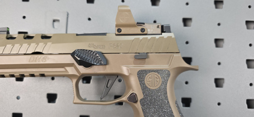 rare-sig-sauer-custom-works-p320-x-five-dh3-w-leupold-dpp-9mm-big-3