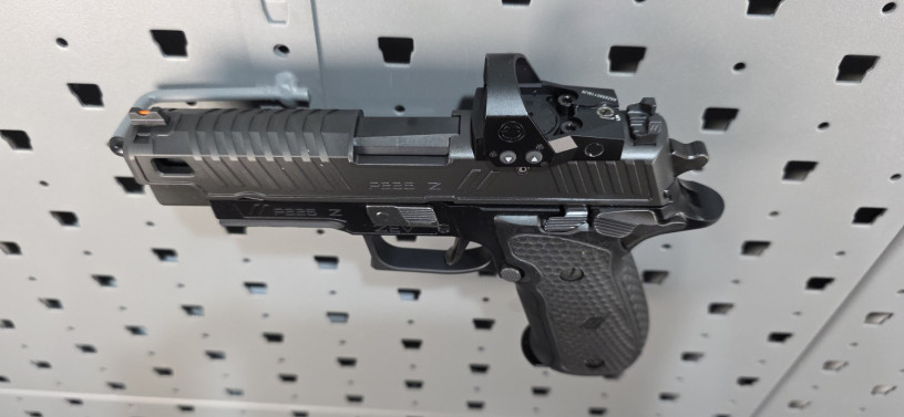 ultra-rare-zev-technologies-x-sig-sauer-p226-zev-9mm-w-sig-romeo1-pro-big-10