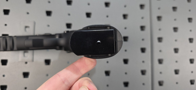 ultra-rare-zev-technologies-x-sig-sauer-p226-zev-9mm-w-sig-romeo1-pro-big-8