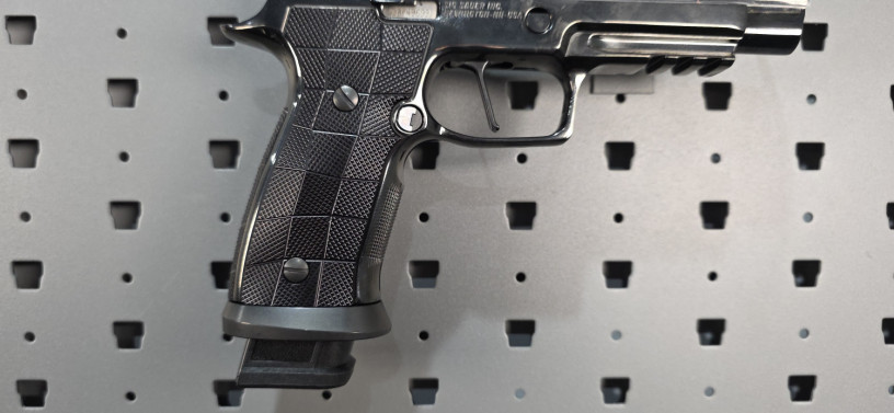 ultra-rare-sig-sauer-p320-sxg-reserve-9mm-unfired-big-12