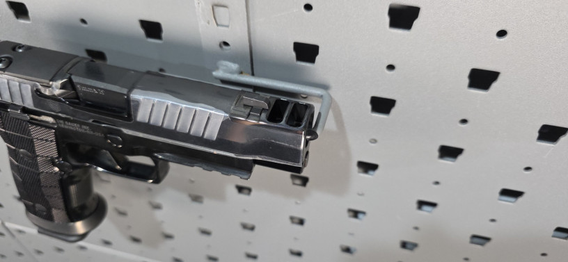 ultra-rare-sig-sauer-p320-sxg-reserve-9mm-unfired-big-15