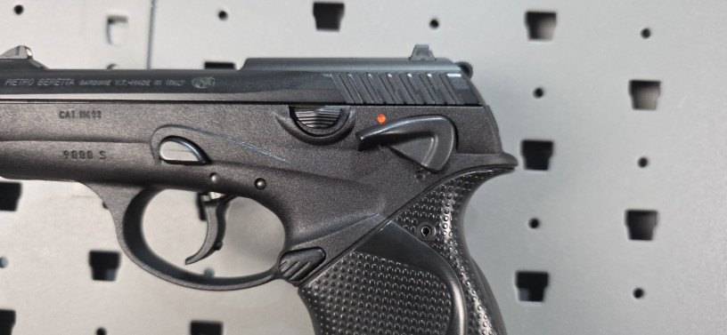 rare-beretta-9000s-40-sw-compact-carry-big-3