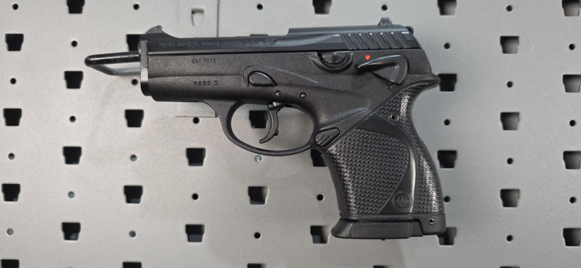 rare-beretta-9000s-40-sw-compact-carry-big-0