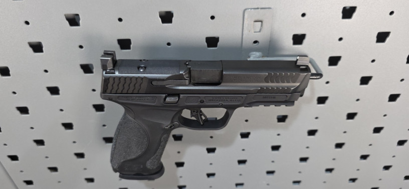 rare-smith-wesson-mp-9-metal-black-leo-model-9mm-big-15