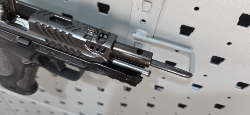 smith-wesson-mp-9-metal-carry-comp-9mm-big-17