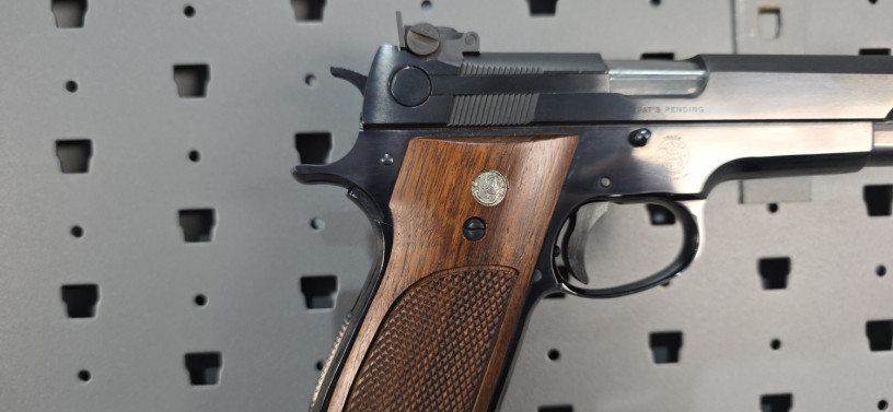 rare-smith-wesson-model-52-38-mid-range-wad-cutter-target-pistol-big-17