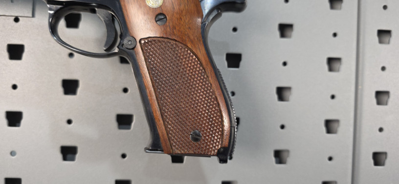 rare-smith-wesson-model-52-38-mid-range-wad-cutter-target-pistol-big-5