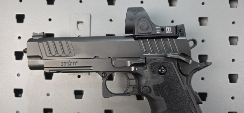 staccato-p-2011-9mm-w-trijicon-sro-big-2