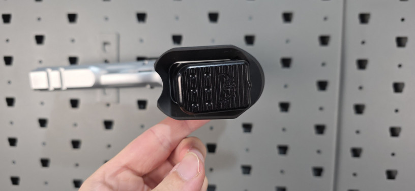 tanfoglio-defiant-10mm-match-pistol-w-case-accessories-big-7