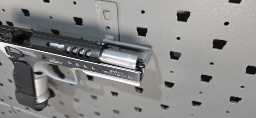 tanfoglio-defiant-10mm-match-pistol-w-case-accessories-big-19