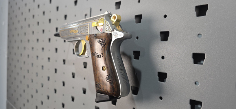 rare-walther-ppks-james-bond-engraved-380-acp-unfired-big-5