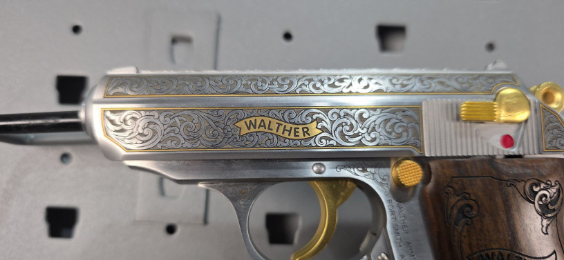 rare-walther-ppks-james-bond-engraved-380-acp-unfired-big-2