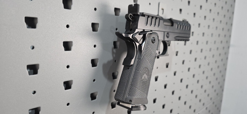 watchtower-apache-commander-425-2011-9mm-optic-ready-big-14